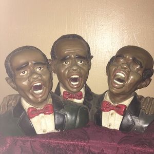 Three Jazz men singers statue